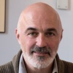 Η Ακαδημία Αθηνών εξέλεξε ως τακτικό μέλος της τον σκηνοθέτη Στάθη Λιβαθινό