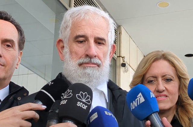 Δίκη Πέτρου Φιλιππίδη: Διαμαρτυρία των συνηγόρων των θυμάτων για τη στάση του εισαγγελέα