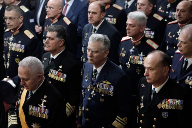 Έκτακτες κρίσεις ανωτάτων και ανώτερων αξιωματικών των Ενόπλων Δυνάμεων