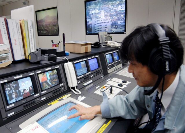 Ισχυρός σεισμός στην Ιαπωνία – Προειδοποίηση για τσουνάμι