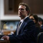 Social media: Οι τεχνολογικοί κολοσσοί εναρμονίζονται με τη «νέα εποχή» που επιτάσσει το δίδυμο Τραμπ-Μασκ