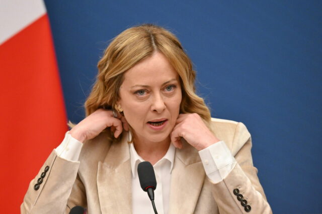 Ιταλία: Τι απαντά η κυβέρνηση Μελόνι μετά το «άδειασμα» από το Ευρωπαϊκό Δικαστήριο