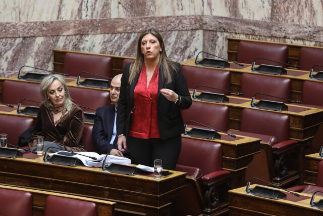 Συνάντηση της Ζωής Κωνσταντοπούλου με το προεδρείο της Ένωσης Δικαστών και Εισαγγελέων