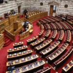 Βουλή: Ερώτηση Z. Κωνσταντοπούλου για ενέργειες αστυνομικών στο «μπάζωμα» των Τεμπών