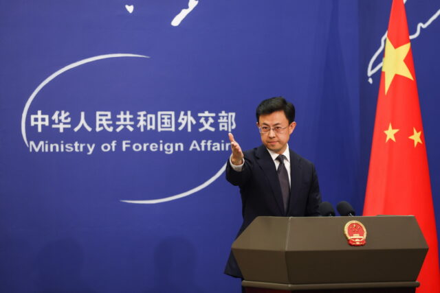 Κίνα: Το Πεκίνο καλεί το Ισραήλ και το Ιράν να λάβουν αμέσως μέτρα για να μειώσουν τις εντάσεις