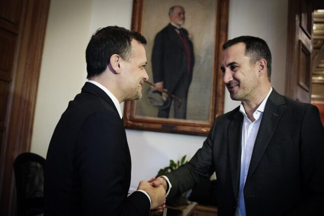 Συνάντηση Χάρη Δούκα με Αλέξη Χαρίτση για θέματα της Τοπικής Αυτοδιοίκησης