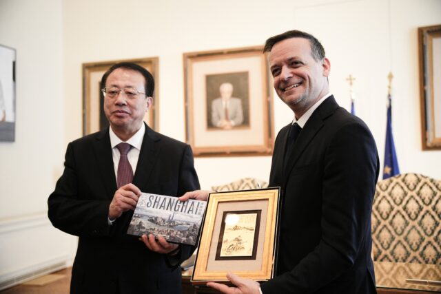 Αδελφοποίηση Αθήνας και Σαγκάης: «Κοινός στόχος η ενδυνάμωση των δεσμών μας»