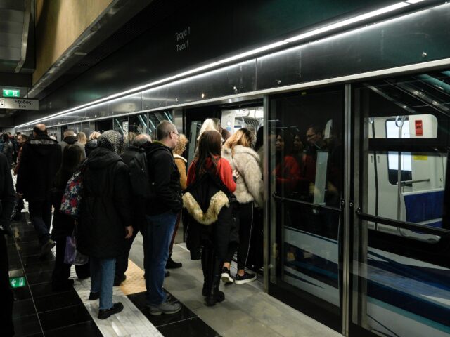 Θεσσαλονίκη: 24ωρη λειτουργία σε μετρό και λεωφορεία τα Σάββατα 20 και 27 Δεκεμβρίου