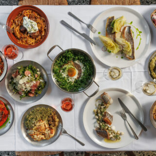 Καπάνι Μάρκετ: Γαστρονομικό σταυροδρόμι στην καρδιά της Αθήνας