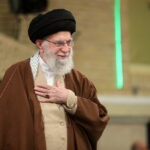 Ιράν: Ο αγιατολάχ ορίζει τον επικεφαλής της Χεζμπολάχ εκπρόσωπό του στον Λίβανο