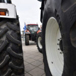 Κινητοποιήσεις αγροτοκτηνοτρόφων σε Λάρισα και Πάτρα