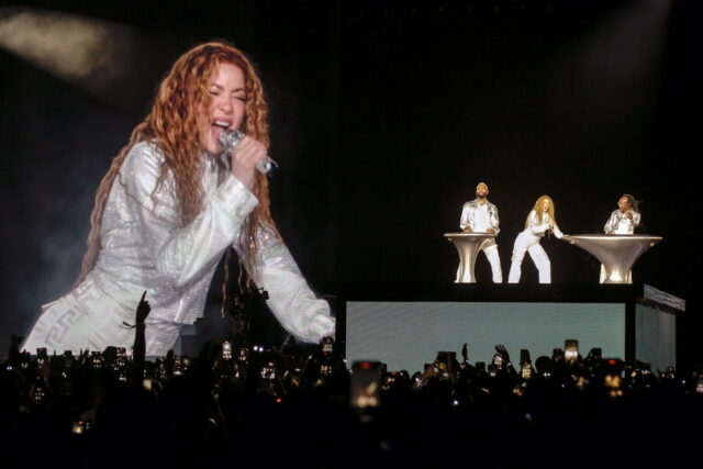 Η Σακίρα ξεκίνησε την παγκόσμια περιοδεία της από τη Βραζιλία