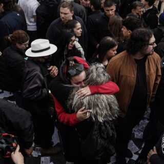 Σύνταγμα, Τέμπη, όλοι μαζί, ένα!