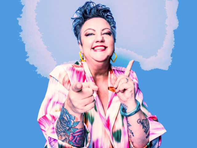 Kaz Hawkins: «Μην έρχεστε στις συναυλίες μου χωρίς χαρτομάντηλα, θα κλάψουμε και θα γελάσουμε μαζί»