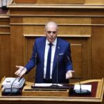 Τέμπη: Μηνυτήρια αναφορά στον Άρειο Πάγο από τον Κυρ. Βελόπουλο