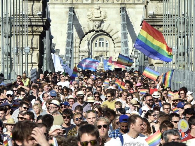 Ουγγαρία: Στο στόχαστρο ο δήμαρχος της Βουδαπέστης για το Pride