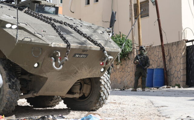 Δυτική Όχθη: Ο ισραηλινός στρατός επεκτείνει την επίθεσή του στην Τζενίν