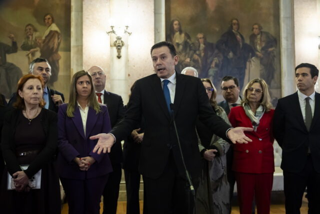 «Έπεσε» η κυβέρνηση της Πορτογαλίας