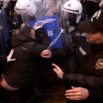 Τουρκία: Χρήση πλαστικών σφαιρών και δακρυγόνων στη συγκέντρωση υπέρ του Ιμάμογλου