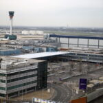 Βρετανία: Χάος στις πτήσεις παγκοσμίως προκαλεί η αναστολή λειτουργίας του Χίθροου