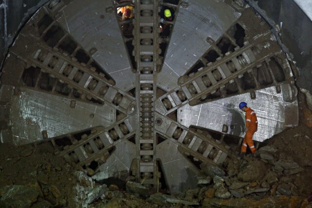 Άνοιξαν σήραγγα 150 μέτρων σε λάθος σημείο στη Γραμμή 4 του Μετρό