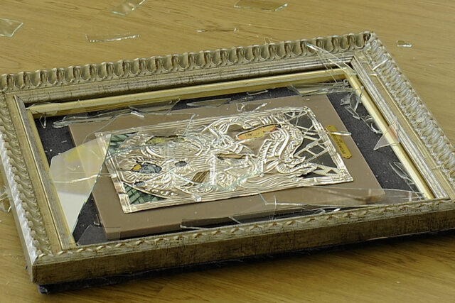 Τα έργα-στόχος της επίθεσης του βουλευτή του κόμματος «ΝΙΚΗ» και η ανακοίνωση της Εθνικής Πινακοθήκης