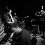 Ο Κώστας Πατσιώτης φέρνει τον «Οκτώβριο» μέσα στην Άνοιξη