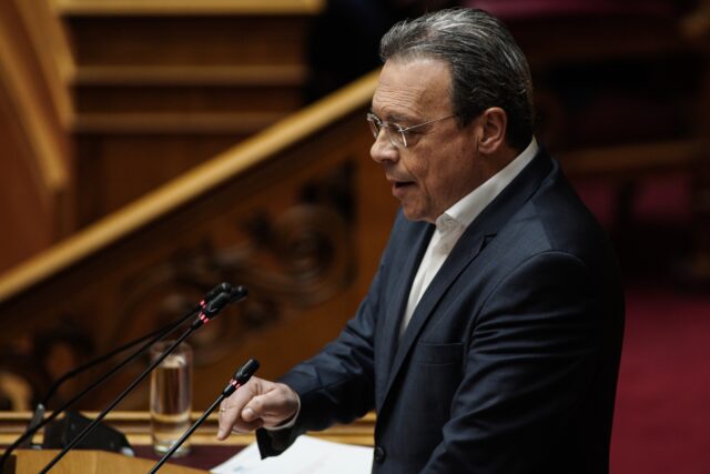 Σκάνδαλο ΟΠΕΚΕΠΕ: Παραίτηση της κυβέρνησης και εκλογές ζητά ο Σωκράτης Φάμελλος