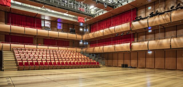 ΕΛΣ: Ακρόαση ερμηνευτών για το μιούζικαλ “Tick, Tick… Boom!” του Τζόναθαν Λάρσον