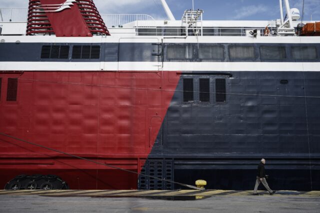 Απαγορευτικό απόπλου για πολλά δρομολόγια