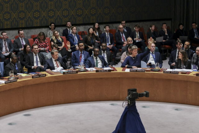 ΟΗΕ: Η Ελλάδα καταδικάζει την αύξηση των εποικισμών στη Δυτική Όχθη