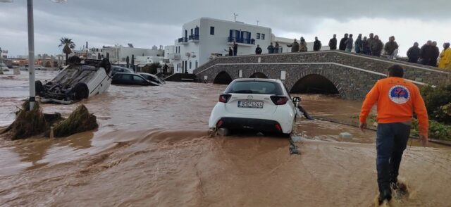 Κακοκαιρία: Δορυφορική εικόνα από τις πλημμύρες στην Πάρο