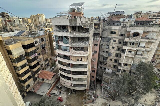 Πρωθυπουργός Λιβάνου: «Κατάφωρη παραβίαση» της εκεχειρίας το νέο πλήγμα του Ισραήλ στη Βηρυτό