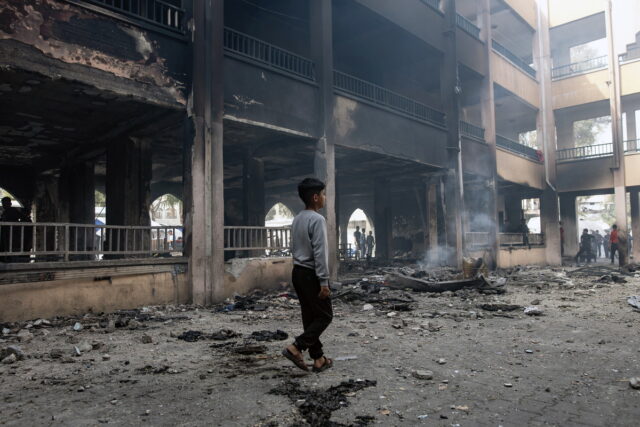 Γάζα: Φονικό ισραηλινό πλήγμα σε σχολείο που φιλοξενεί εκτοπισμένους