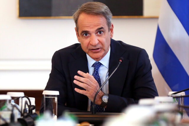 Έκτακτη σύσκεψη στο Μαξίμου για τους αγρότες και τις πληρωμές του ΟΠΕΚΕΠΕ