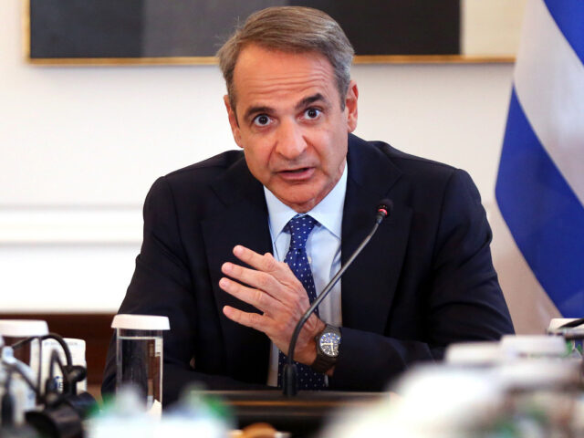 Έκτακτη σύσκεψη στο Μαξίμου για τους αγρότες και τις πληρωμές του ΟΠΕΚΕΠΕ