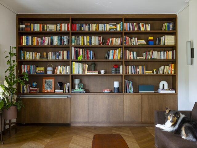 Ένα διαμέρισμα του ’70 στο Ψυχικό, μετατρέπεται σε καταφύγιο άνεσης και κομψότητας