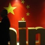 Η Κίνα προειδοποιεί για σοβαρές συνέπειες στη σταθερότητα της παγκόσμιας οικονομίας