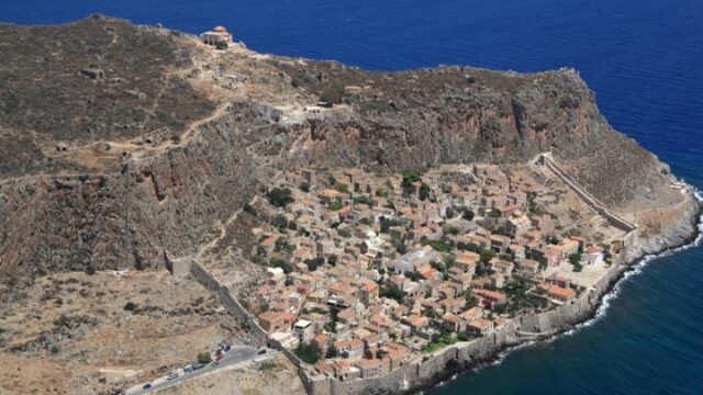 ΚΑΣ: «Πράσινο φως» στις οριστικές μελέτες για το αναβατόριο του Κάστρου της Μονεμβασιάς