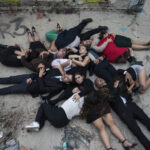 «Μαιευτήριο»: Το αιρετικό έργο του Θανάση Τριαρίδη επιστρέφει στο Θέατρο Τ