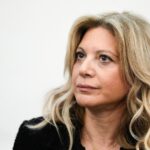 Μαρία Καρυστιανού για πόρισμα Καρώνη: «Για ακόμα μια φορά ντροπή, θυμός και αποστροφή από τη σήψη»