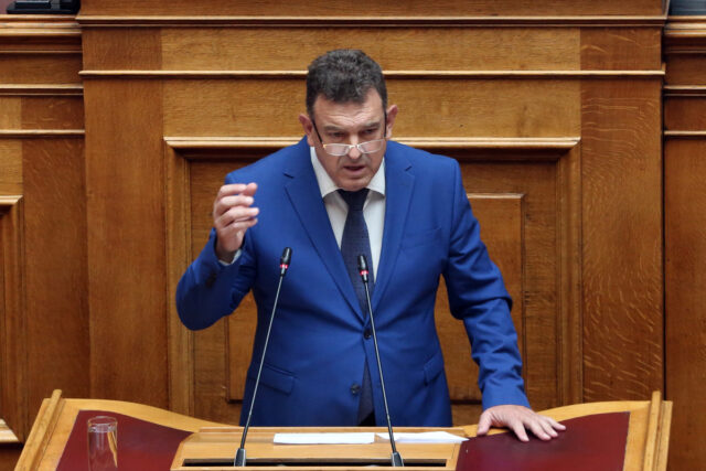 Διαγράφεται από τη «Νίκη» ο βουλευτής Νίκος Παπαδόπουλος