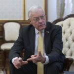 Πόλεμος στην Ουκρανία: «Δικαίως» ανησυχεί η Ρωσία για την επέκταση του ΝΑΤΟ, λέει ο απεσταλμένος των ΗΠΑ