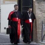 Βατικανό: Αντίστροφη μέτρηση για την εκλογή του νέου πάπα