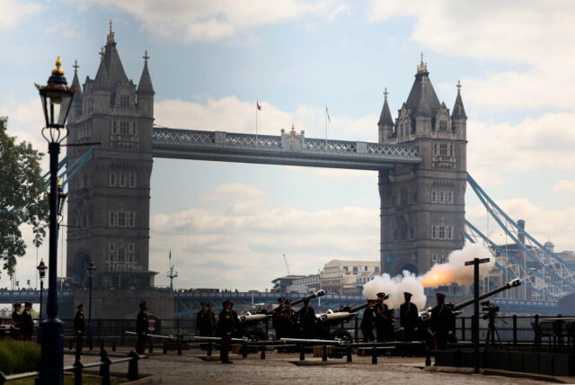 Βρετανία: Εορταστικές εκδηλώσεις για τα 80 χρόνια από την λήξη του B’ Παγκοσμίου Πολέμου