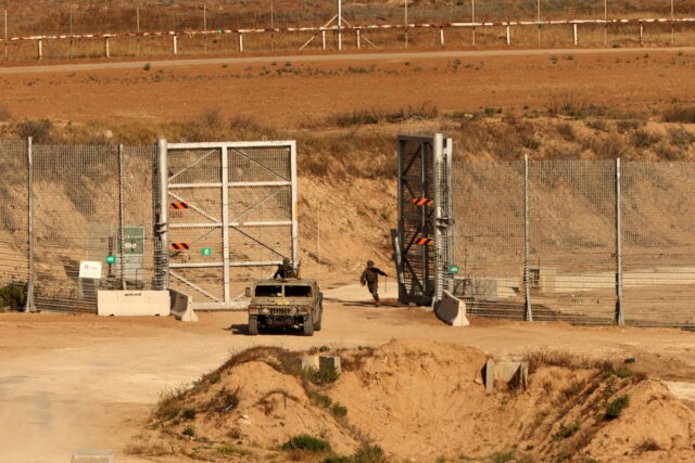 Η Ευρωπαϊκή Ένωση θα αναθεωρήσει τη συμφωνία ελεύθερου εμπορίου με το Ισραήλ