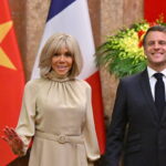 Η πρώτη δήλωση Μακρόν μετά το χαστούκι από την Μπριζίτ