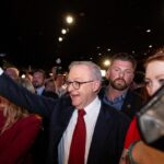 Αυστραλία: Ο Άντονι Αλμπανέζι κέρδισε το στοίχημα, εξασφαλίζοντας μια ιστορική δεύτερη θητεία ως πρωθυπουργός