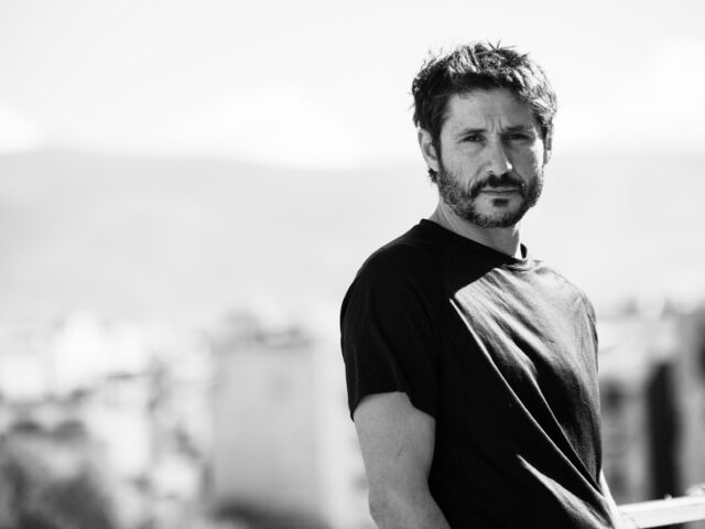 Αν ο Γιάννης Νικολαΐδης είχε δέκα λεπτά με τη Ραλλού Μάνου, θα της ζητούσε μόνο μια αγκαλιά