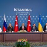 Κωνσταντινούπολη: Ξεκίνησαν οι ειρηνευτικές συνομιλίες Ρωσίας – Ουκρανίας